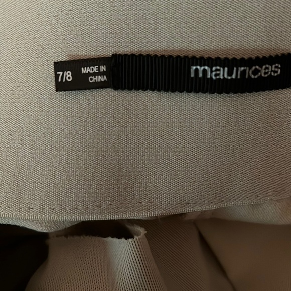 MAURICES Tan Color Cropped Length Dress Pants, Size 7/8, GUC. - Picture 2 of 4